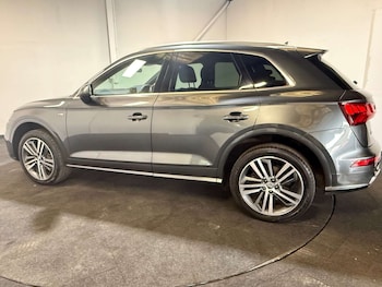 Used Audi Q5 2019 for sale - 75511404: Photo