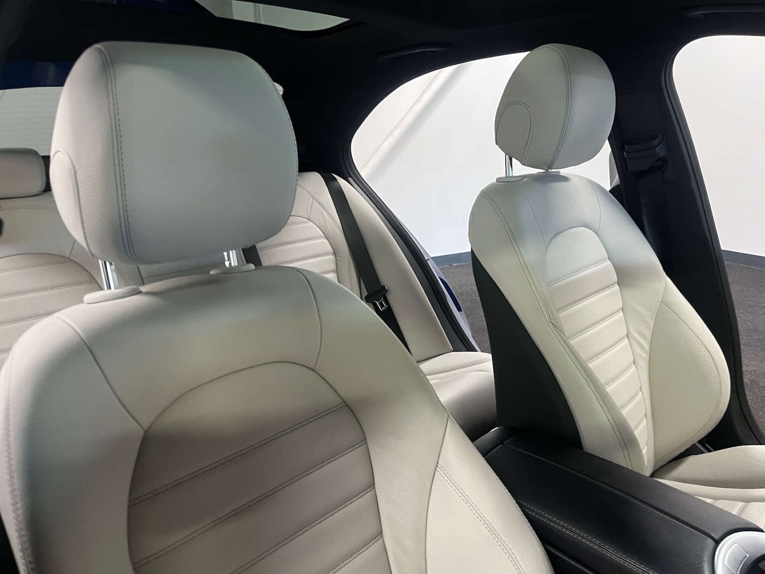 Used Mercedes-Benz C Class 2018 for sale - 76253782: Photo 13