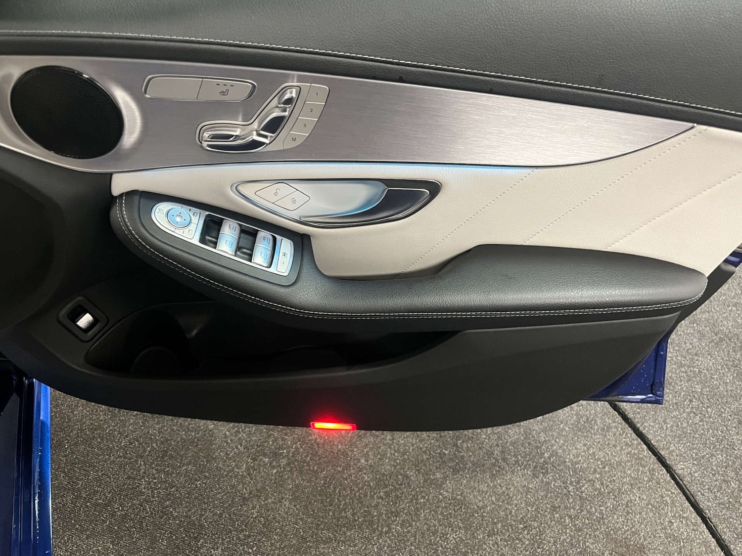 Used Mercedes-Benz C Class 2018 for sale - 76253782: Photo 14