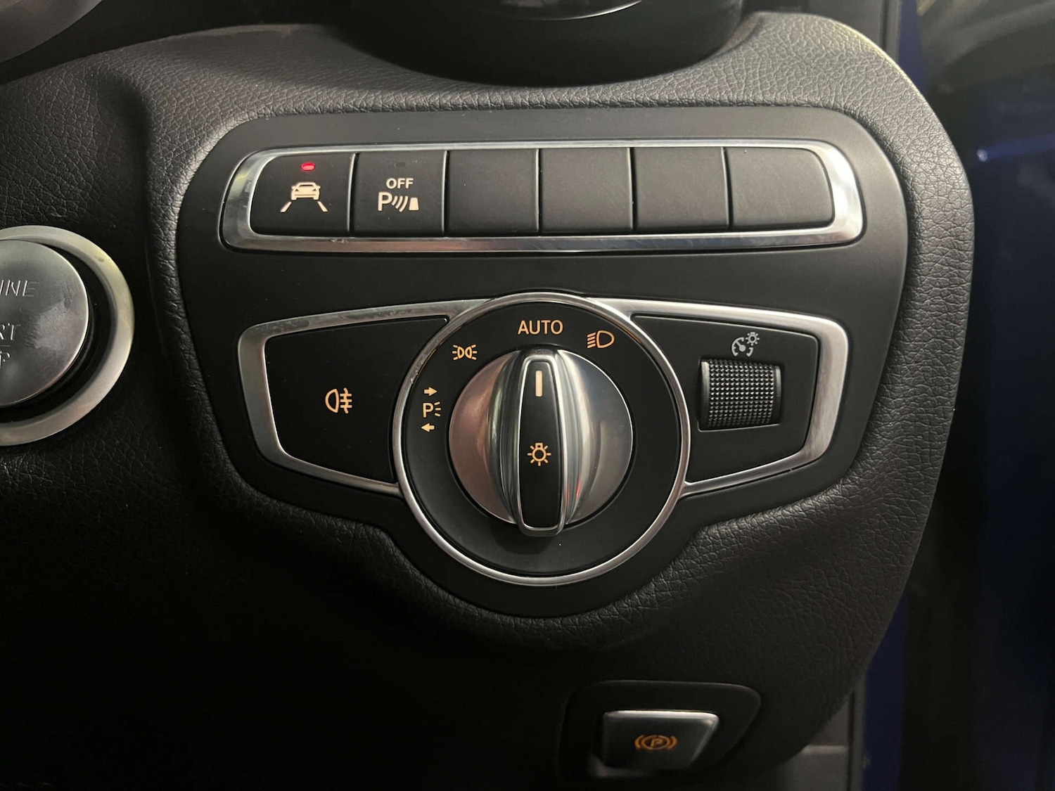 Used Mercedes-Benz C Class 2018 for sale - 76253782: Photo 17