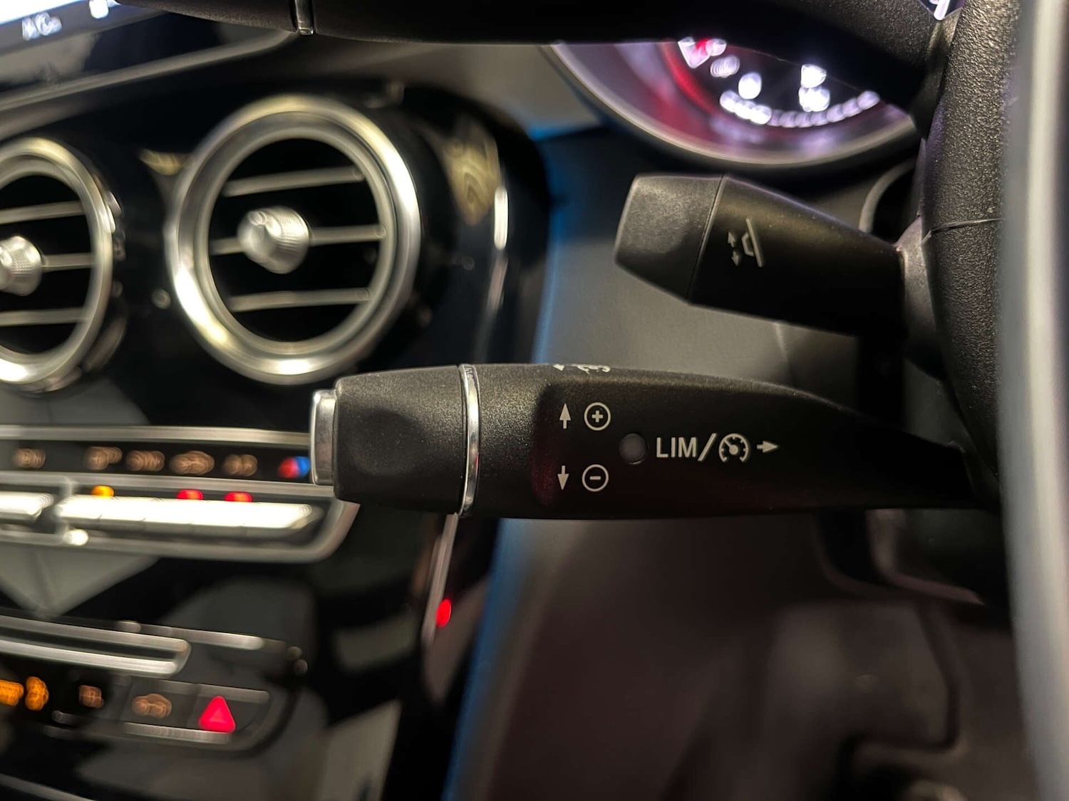 Used Mercedes-Benz C Class 2018 for sale - 76253782: Photo 22