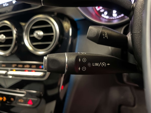 Used Mercedes-Benz C Class 2018 for sale - 76253782: Photo 23
