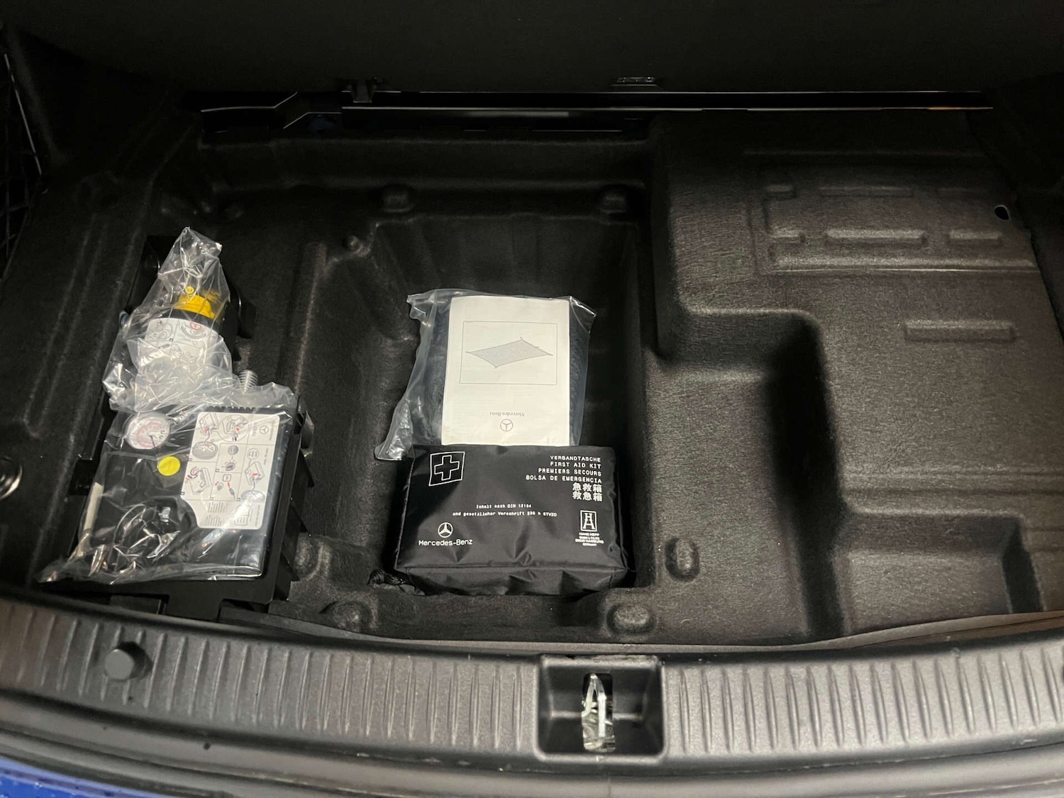 Used Mercedes-Benz C Class 2018 for sale - 76253782: Photo 31