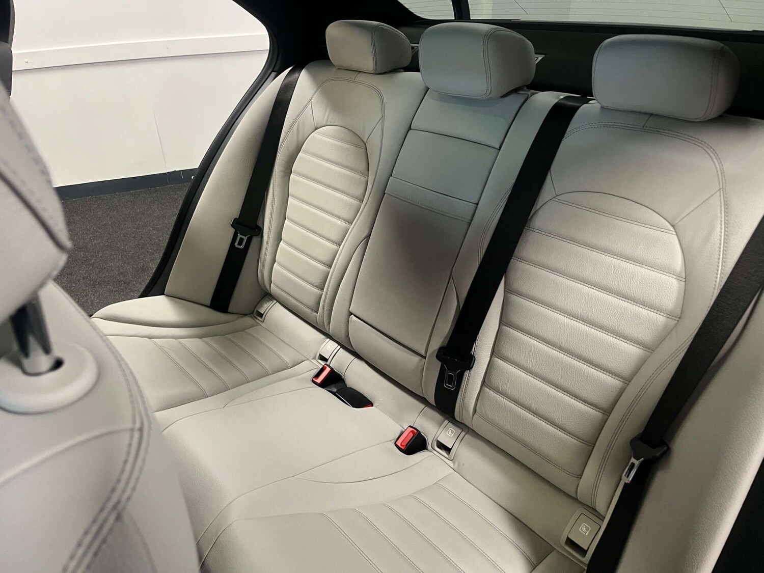 Used Mercedes-Benz C Class 2018 for sale - 76253782: Photo 33