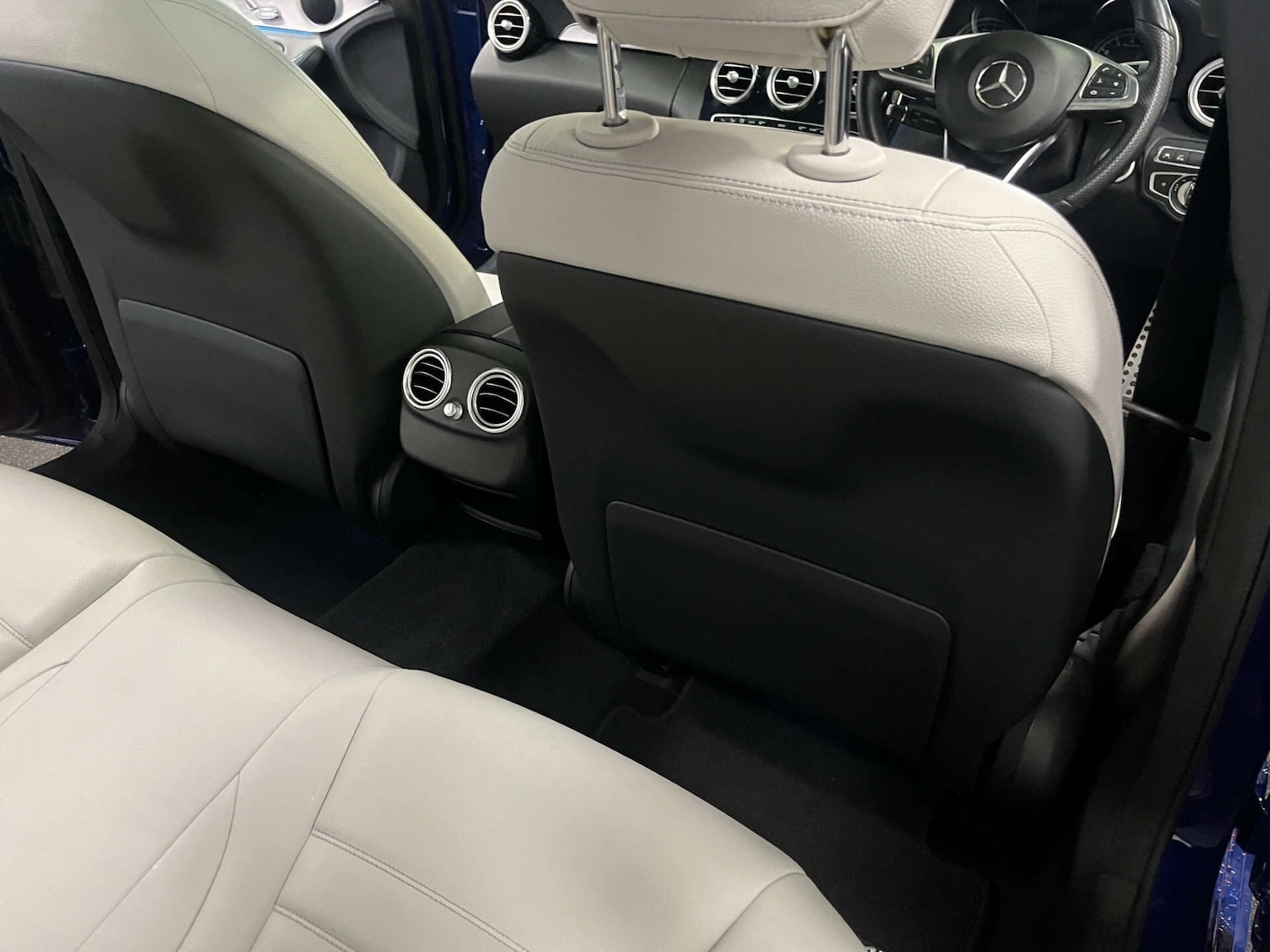 Used Mercedes-Benz C Class 2018 for sale - 76253782: Photo 46