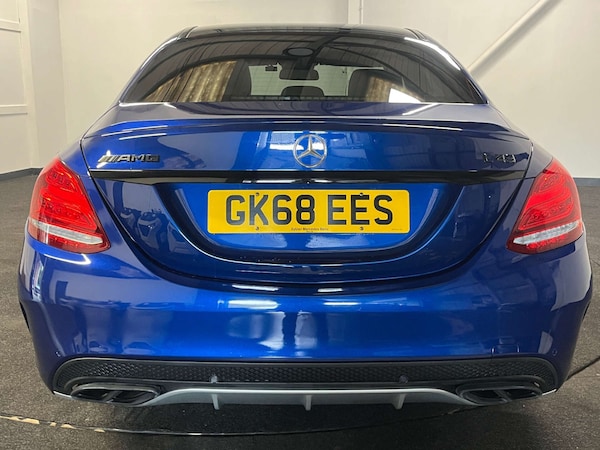 Used Mercedes-Benz C Class 2018 for sale - 76253782: Photo 4