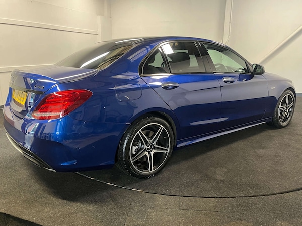 Used Mercedes-Benz C Class 2018 for sale - 76253782: Photo 5