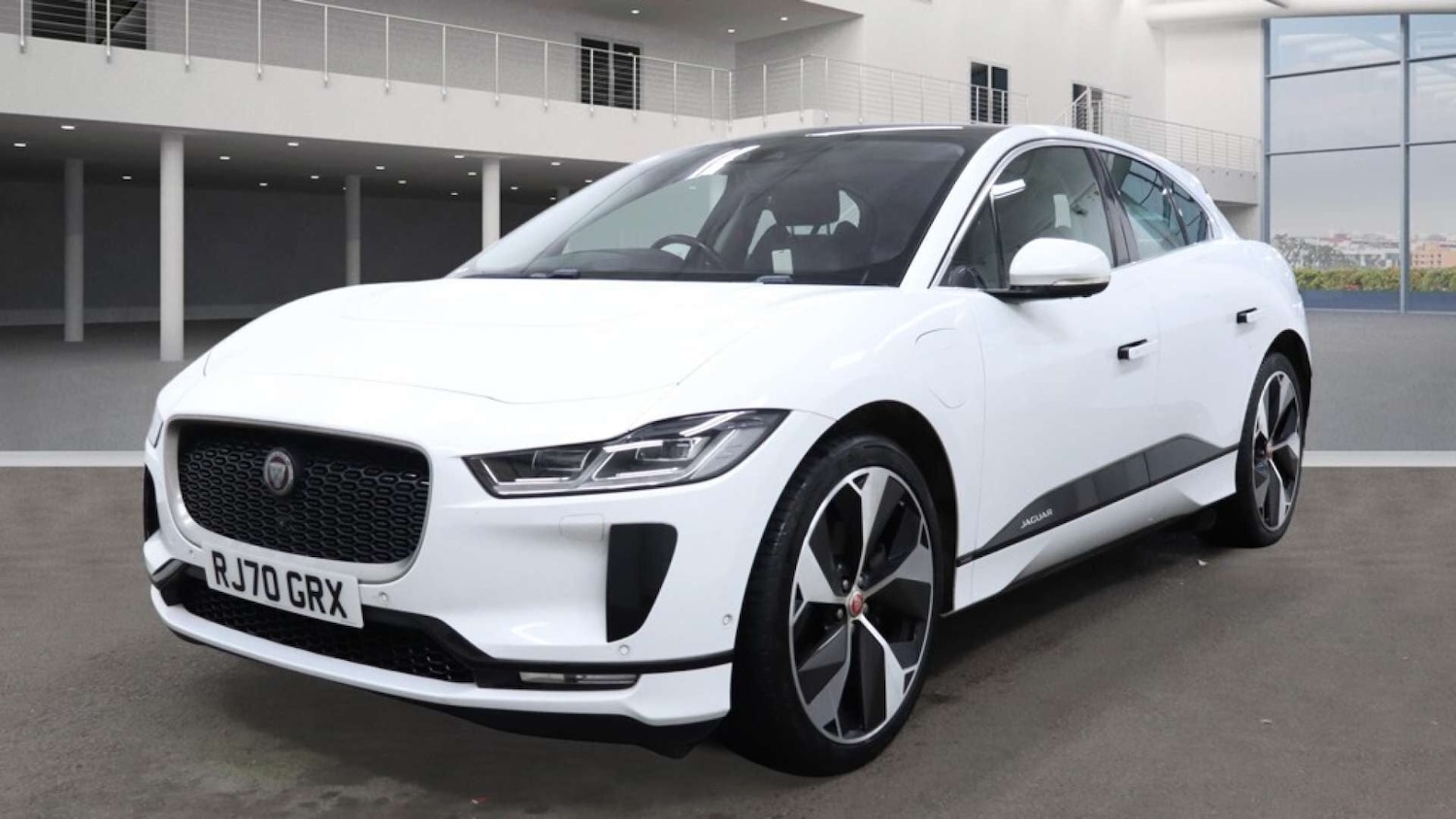 Used Jaguar I-Pace 2020 for sale - 77135834: Photo 2