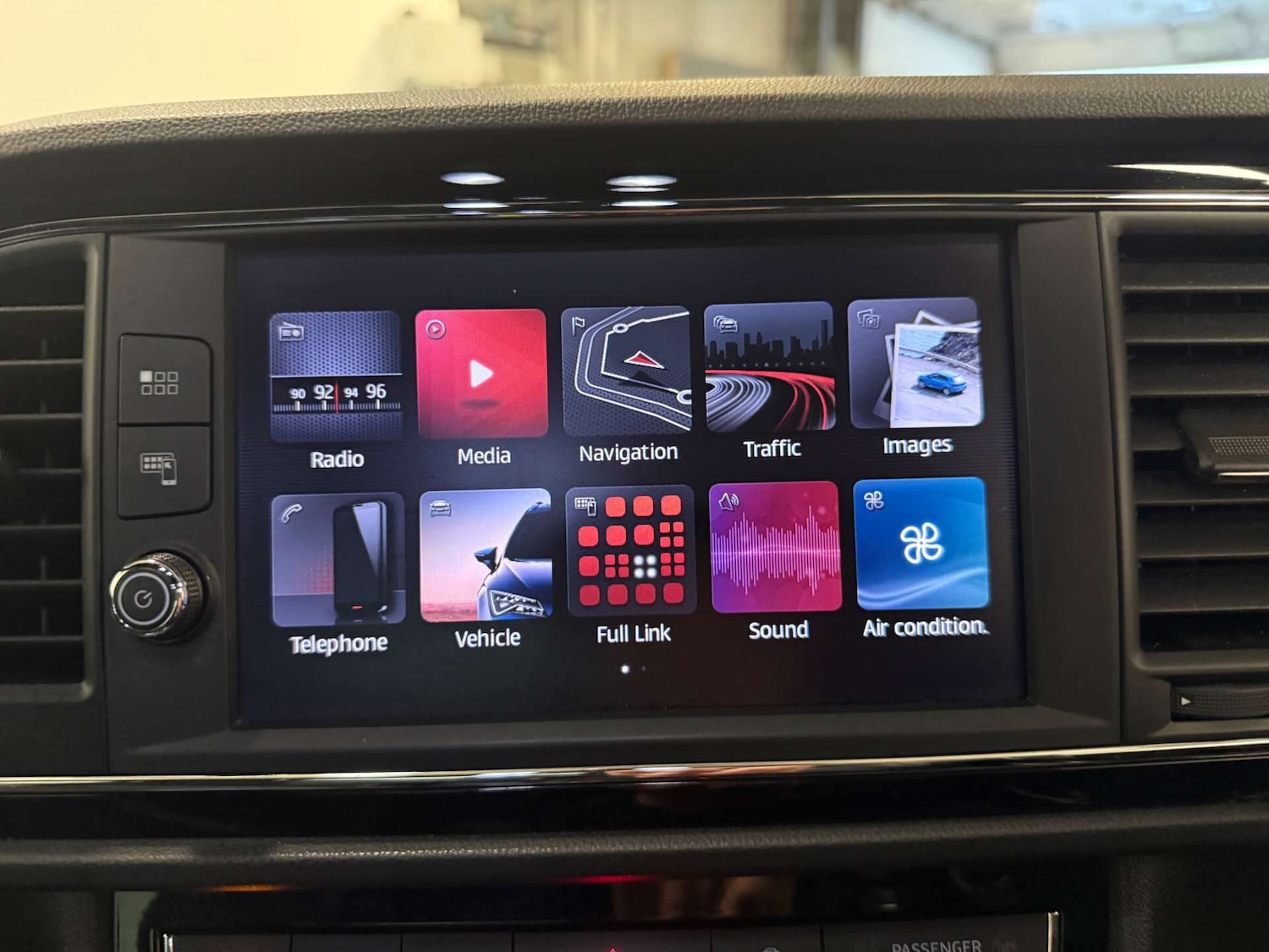 Used SEAT Leon 2018 for sale - 77654388: Photo 19