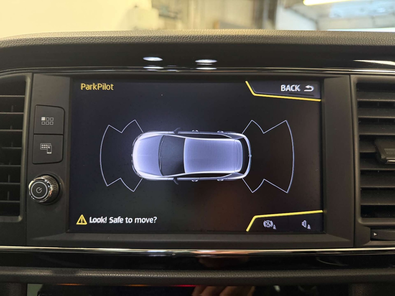 Used SEAT Leon 2018 for sale - 77654388: Photo 22