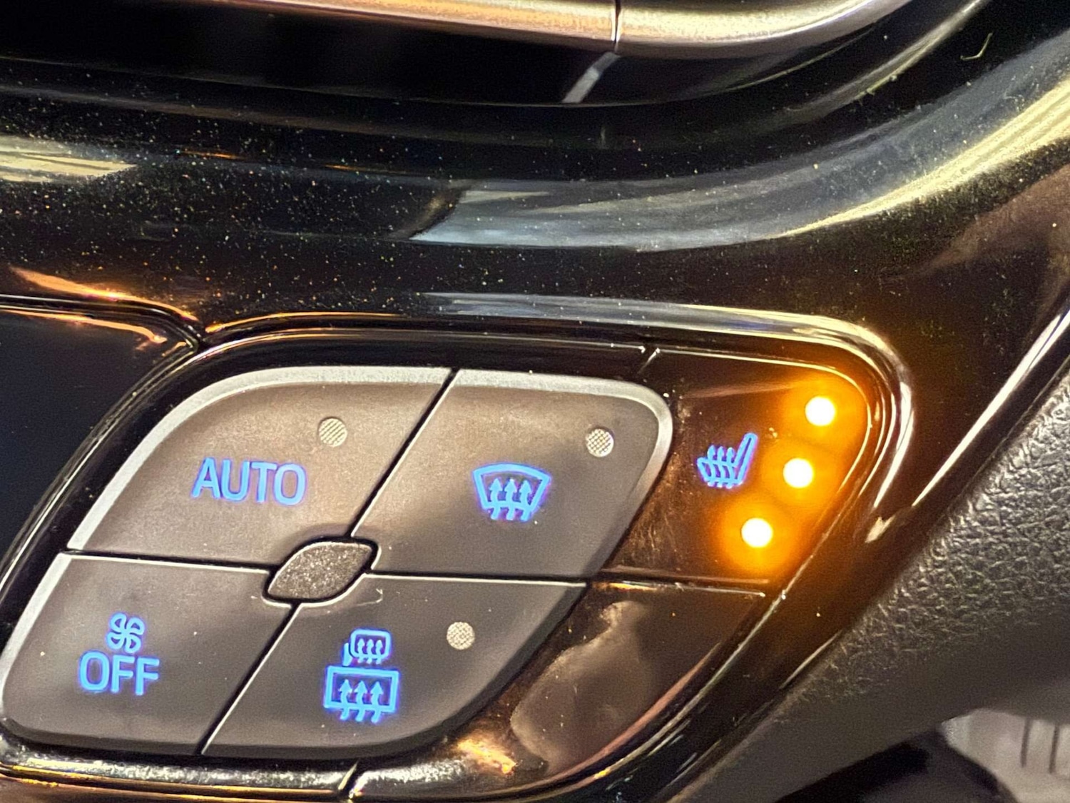 Vehicle 33