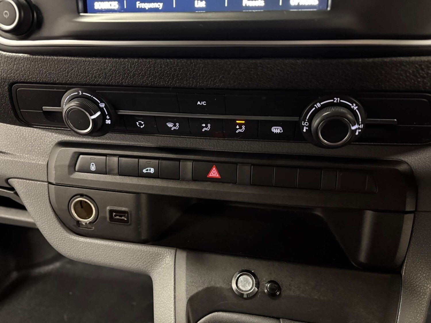 Used Vauxhall Vivaro 2023 for sale - 78040381: Photo 29