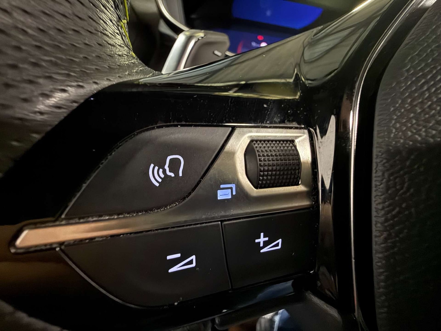 Used Peugeot 2008 2021 for sale - 76478081: Photo 13