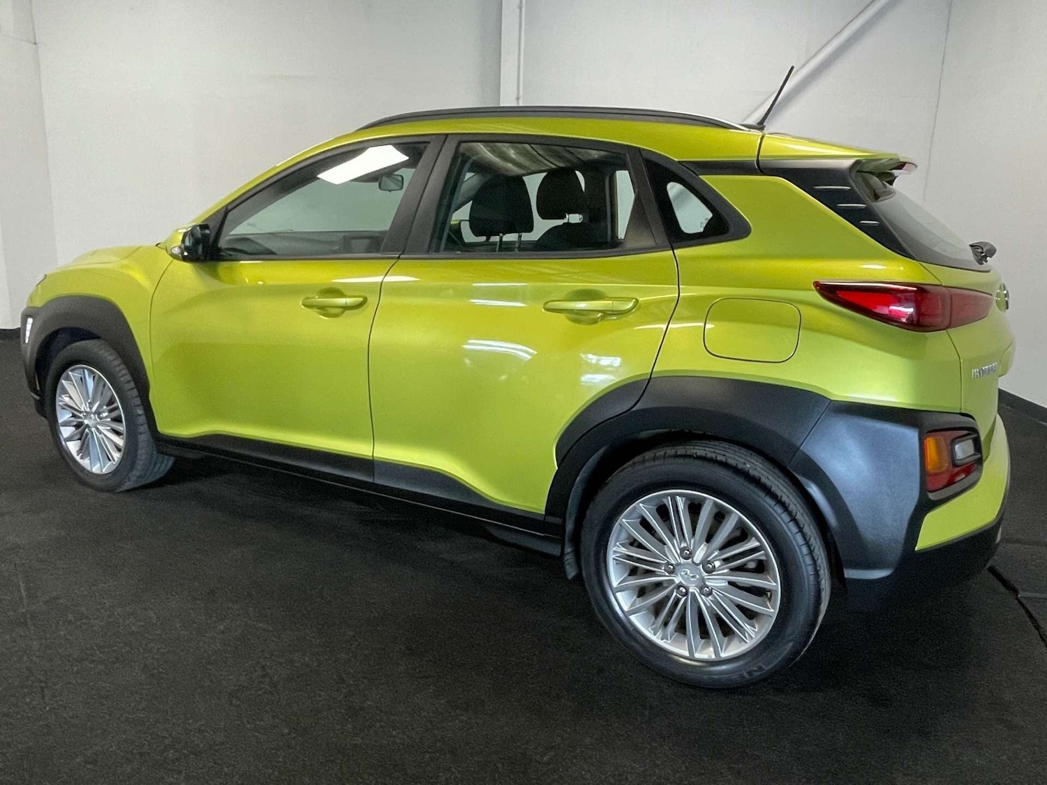 Used Hyundai KONA 2019 for sale - 78080050: Photo 3