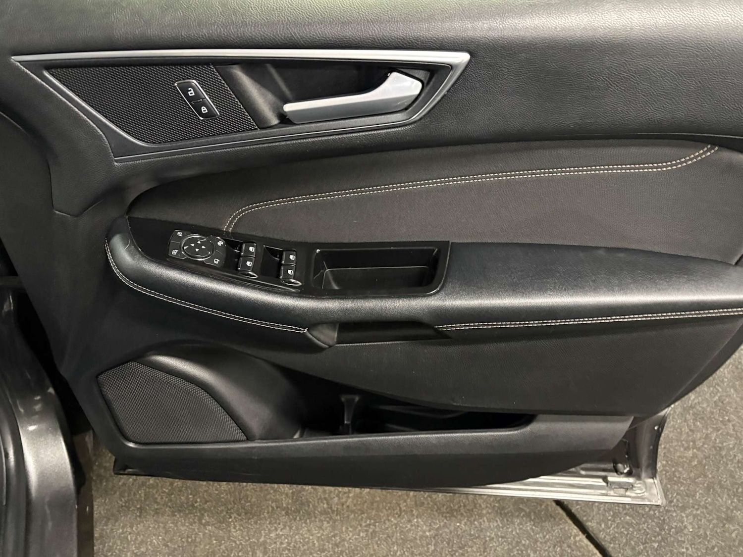 Used Ford Edge 2017 for sale - 76763298: Photo 11