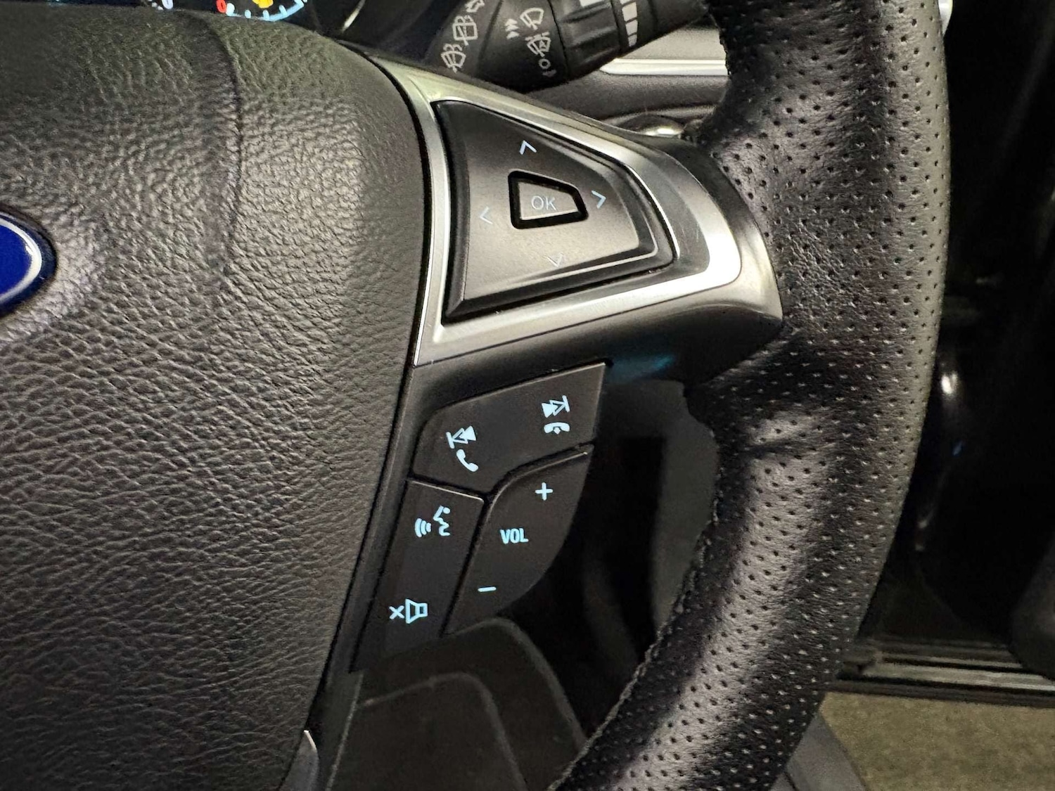 Used Ford Edge 2017 for sale - 76763298: Photo 20