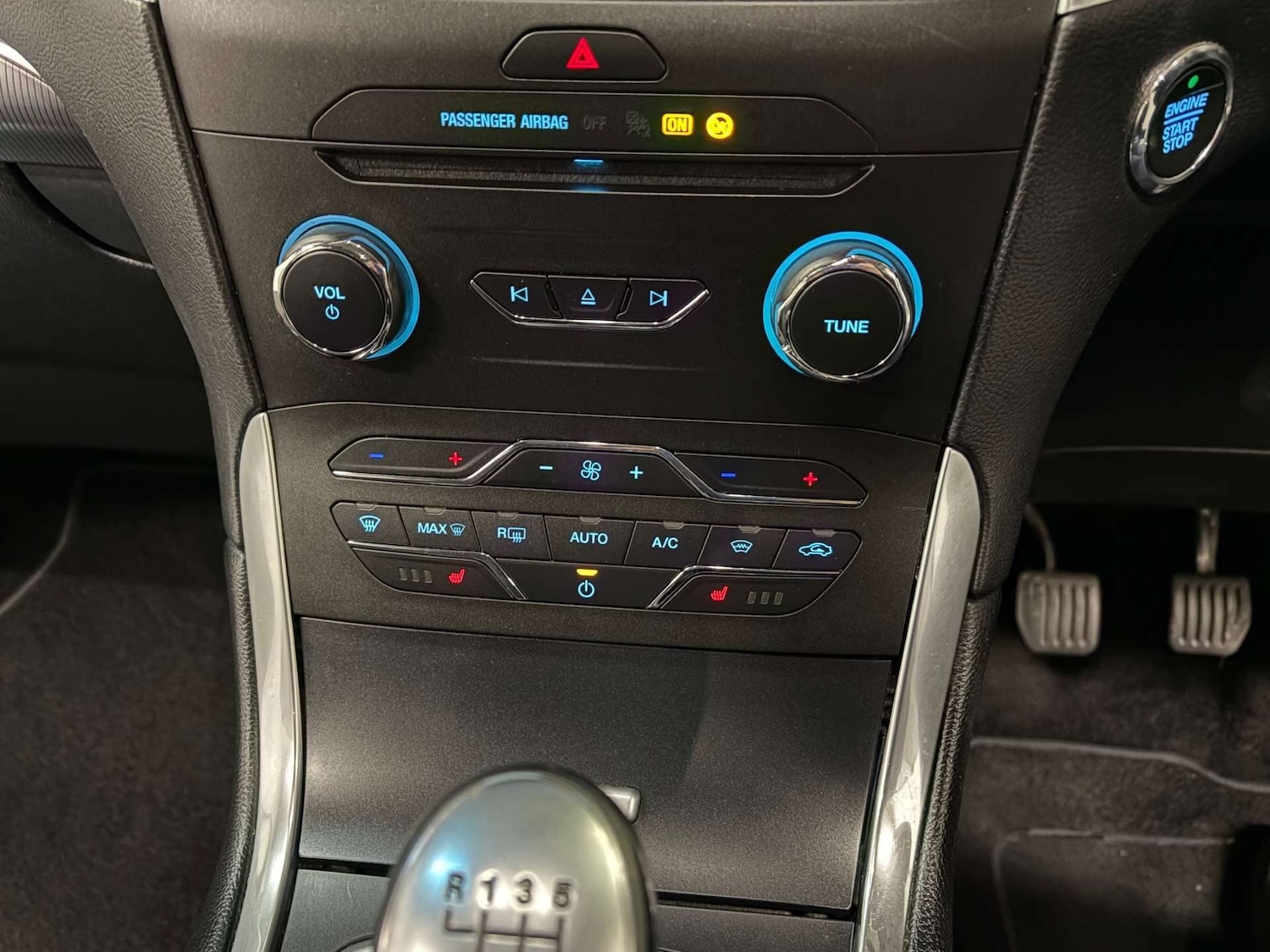 Used Ford Edge 2017 for sale - 76763298: Photo 27