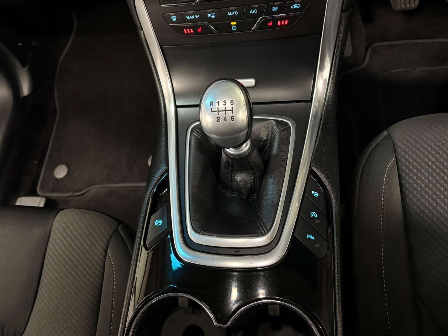 Used Ford Edge 2017 for sale - 76763298: Photo 29