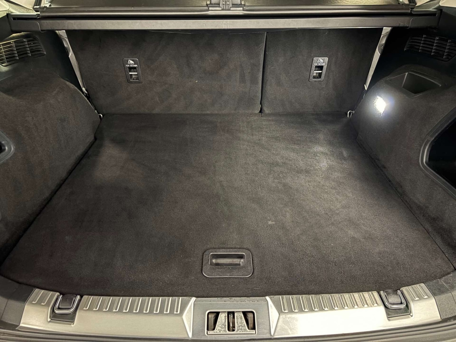 Used Ford Edge 2017 for sale - 76763298: Photo 39