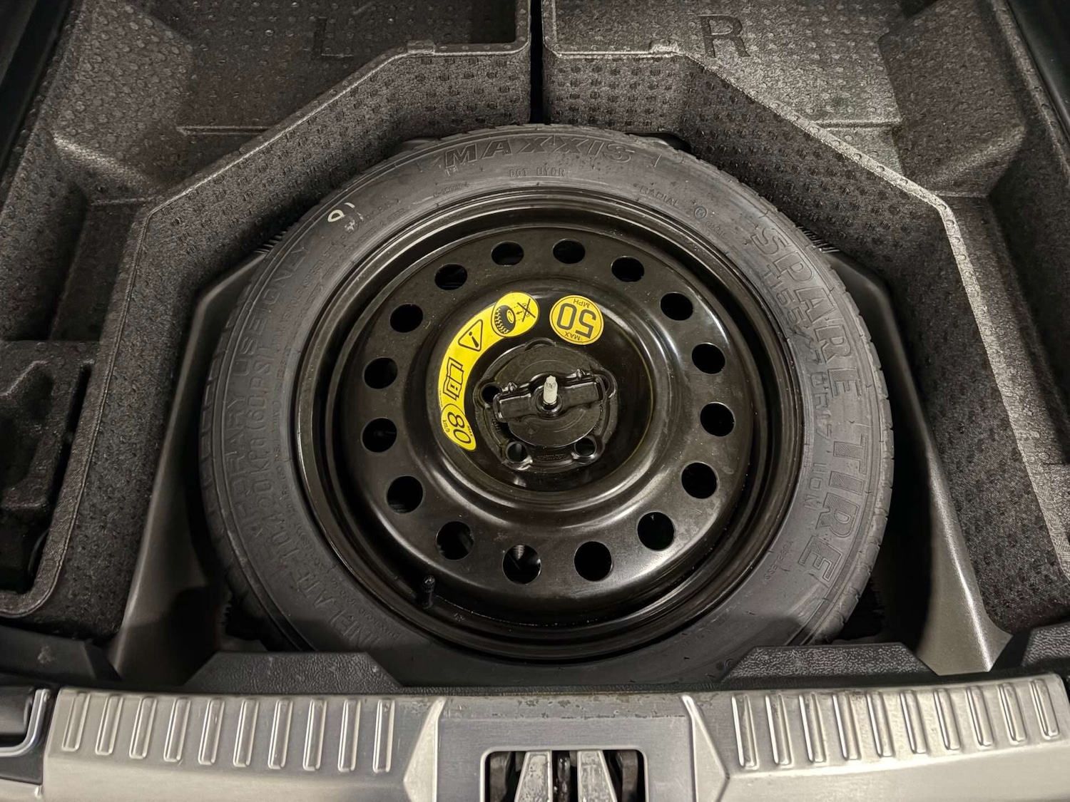 Used Ford Edge 2017 for sale - 76763298: Photo 40