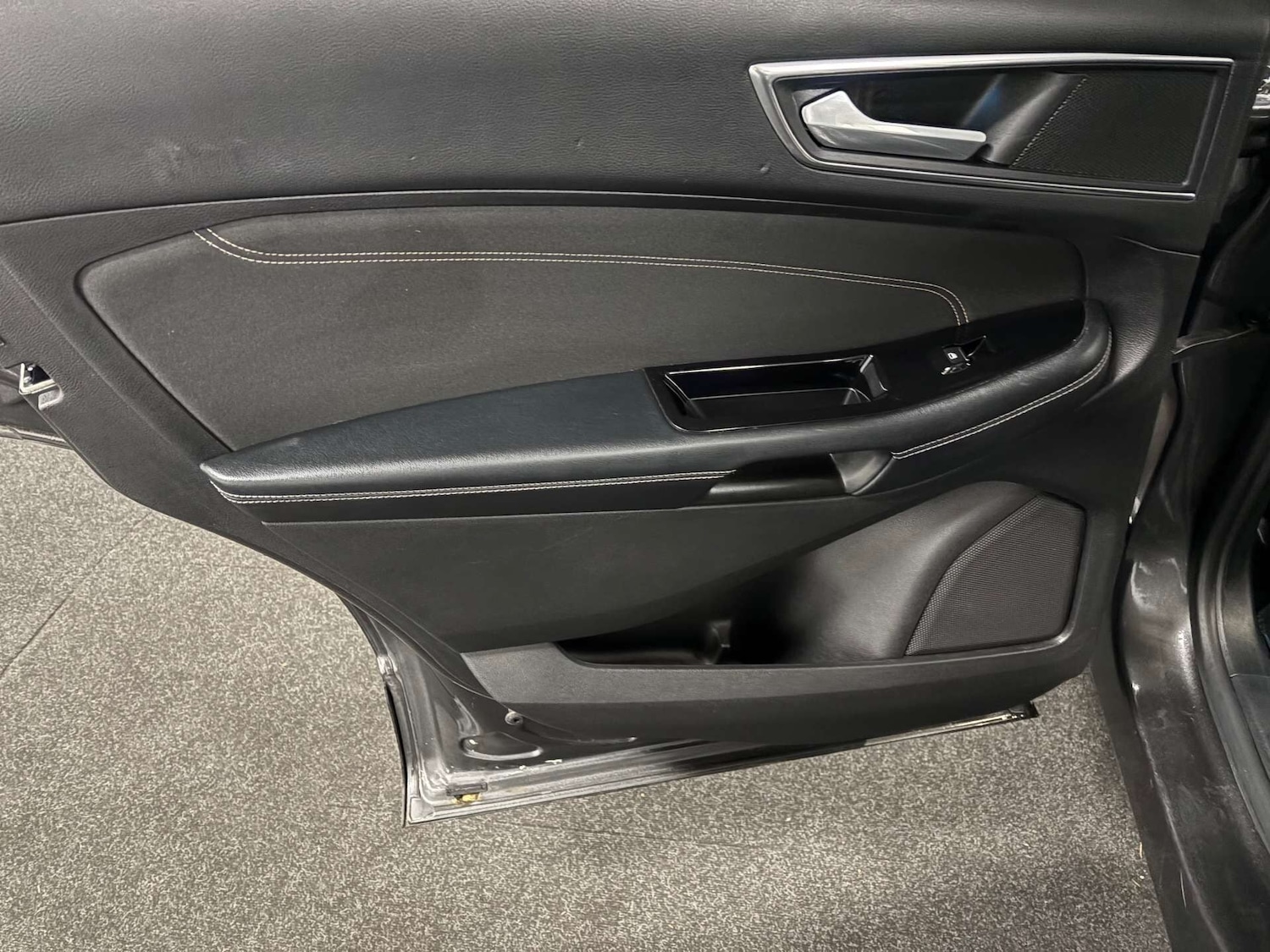 Used Ford Edge 2017 for sale - 76763298: Photo 43