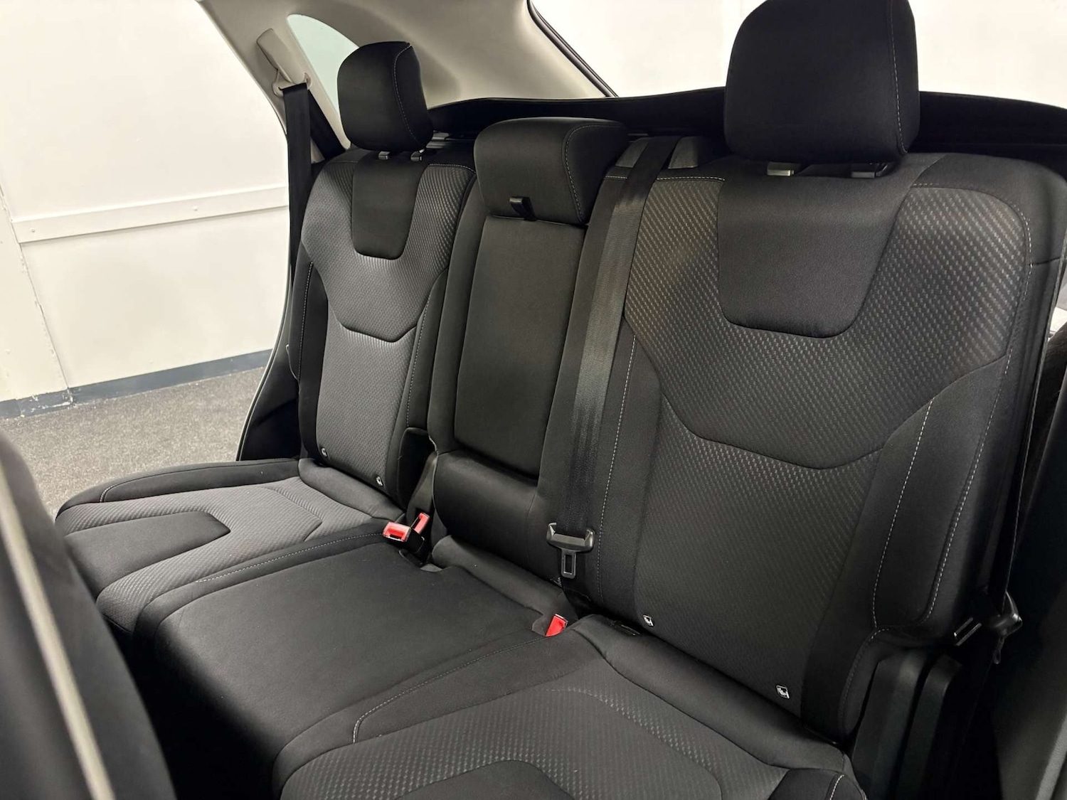 Used Ford Edge 2017 for sale - 76763298: Photo 44