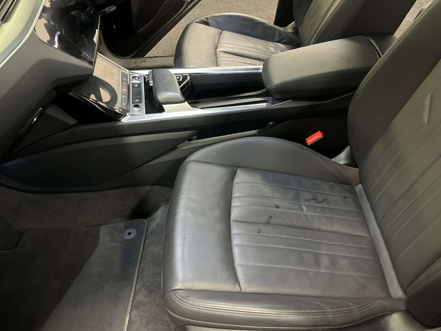 Used Audi e-tron 2021 for sale - 76331180: Photo 52