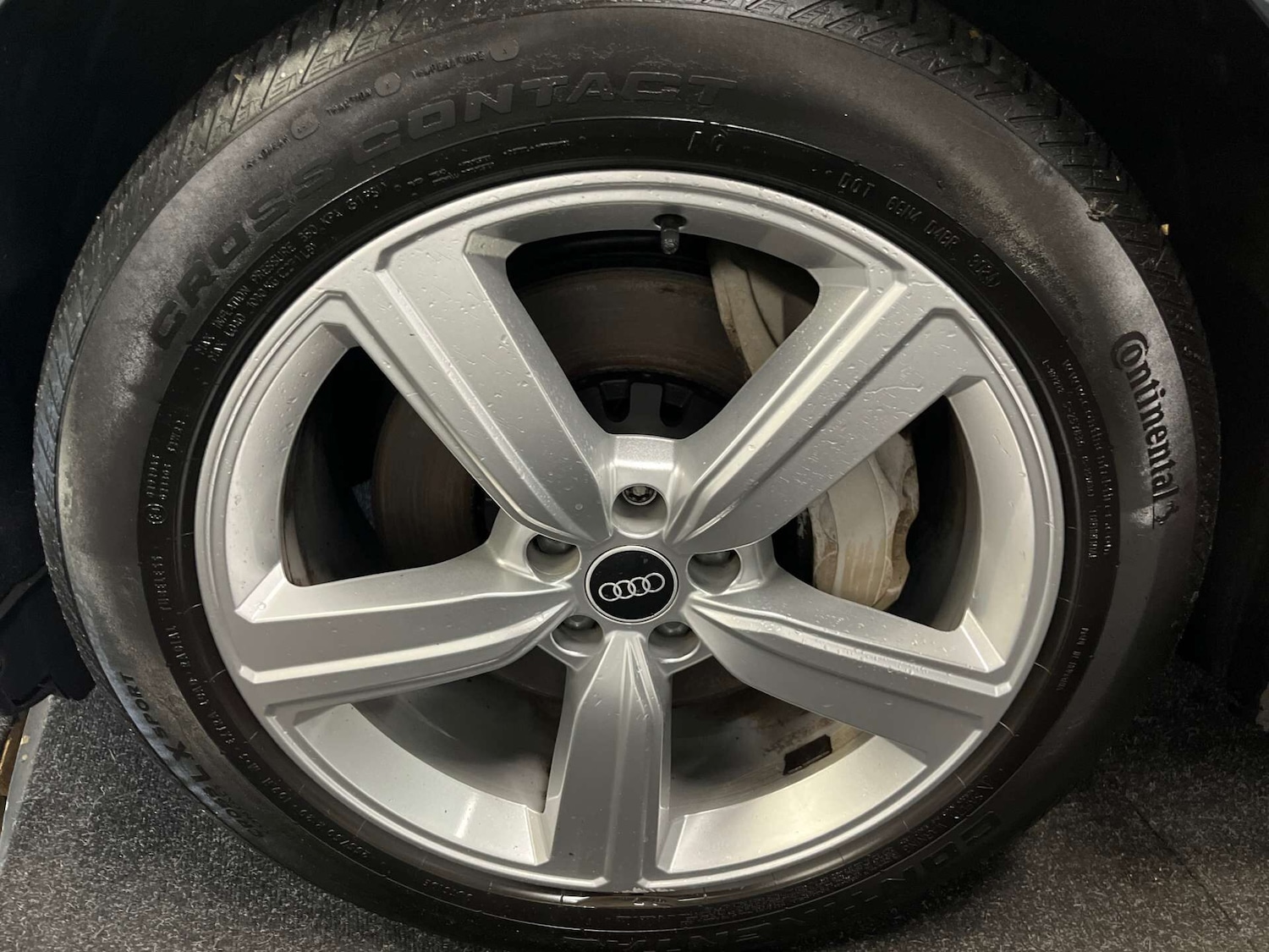 Used Audi e-tron 2021 for sale - 76331180: Photo 55