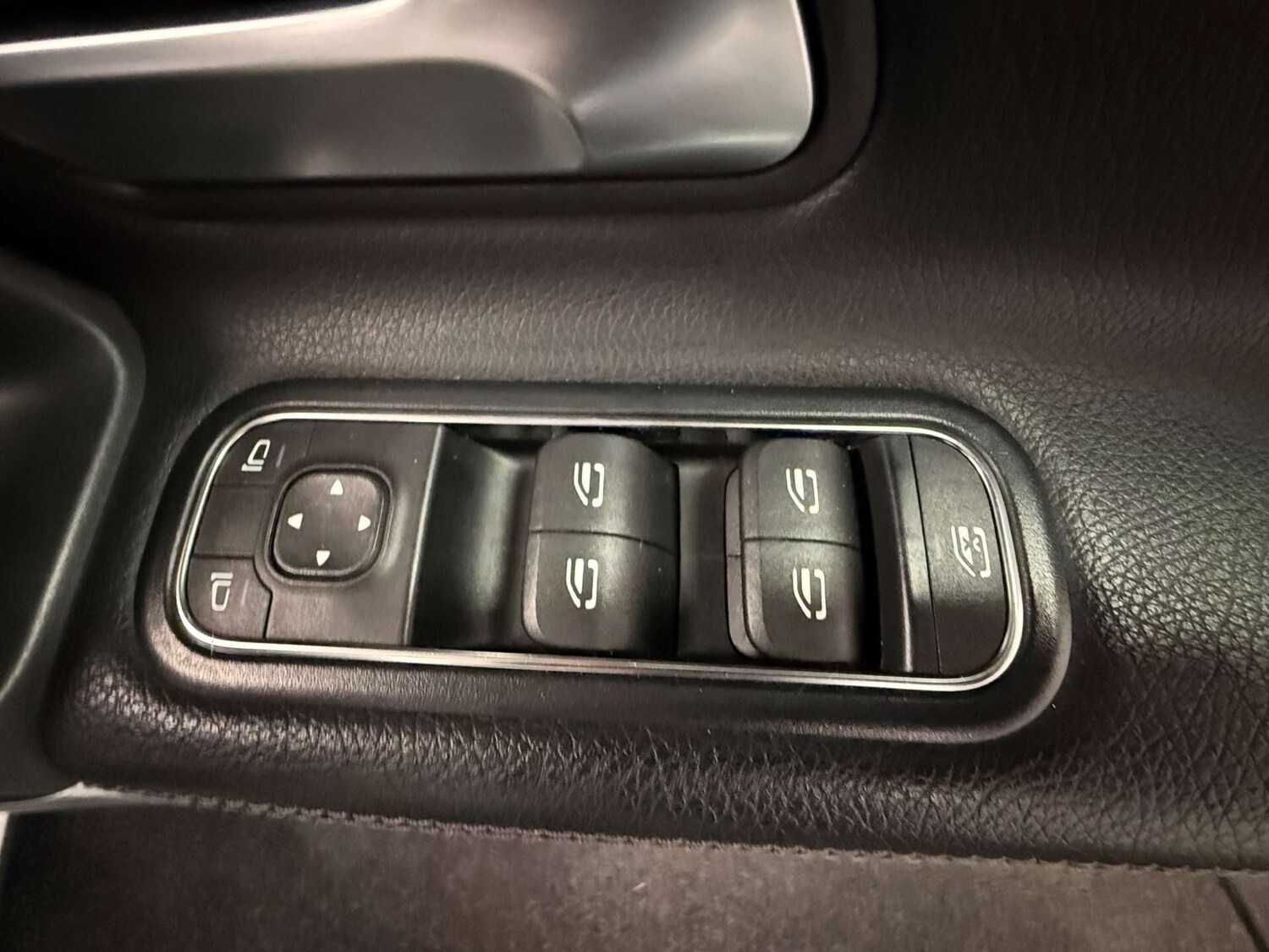 Used Mercedes-Benz A-Class 2019 for sale - 77463018: Photo 18