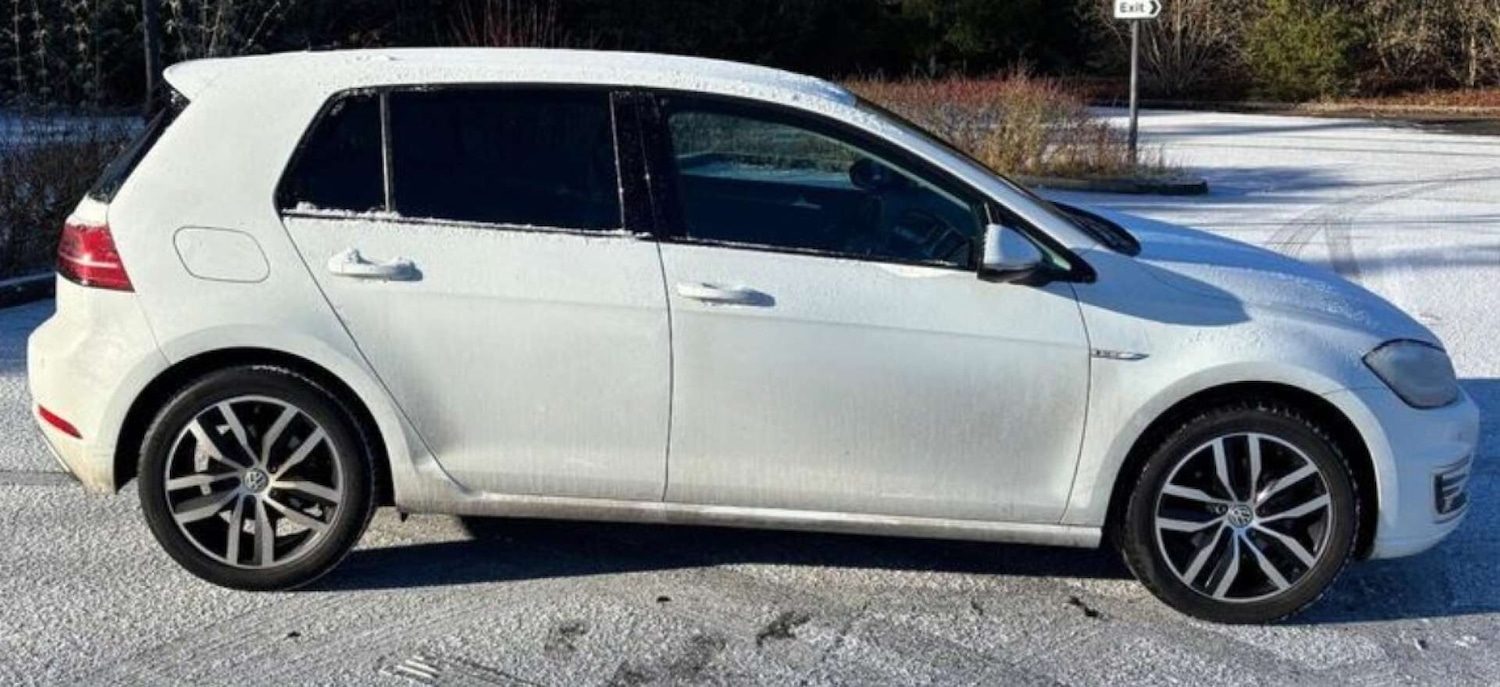 Used Volkswagen Golf 2020 for sale - 77236171: Photo 3