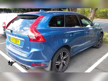 Used Volvo XC60 2017 for sale - 75931847: Photo