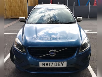 Used Volvo XC60 2017 for sale - 75931847: Photo