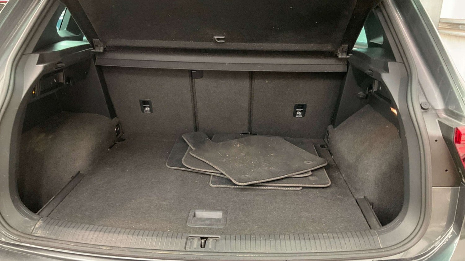 Used Volkswagen Tiguan 2020 for sale - 76114103: Photo 12