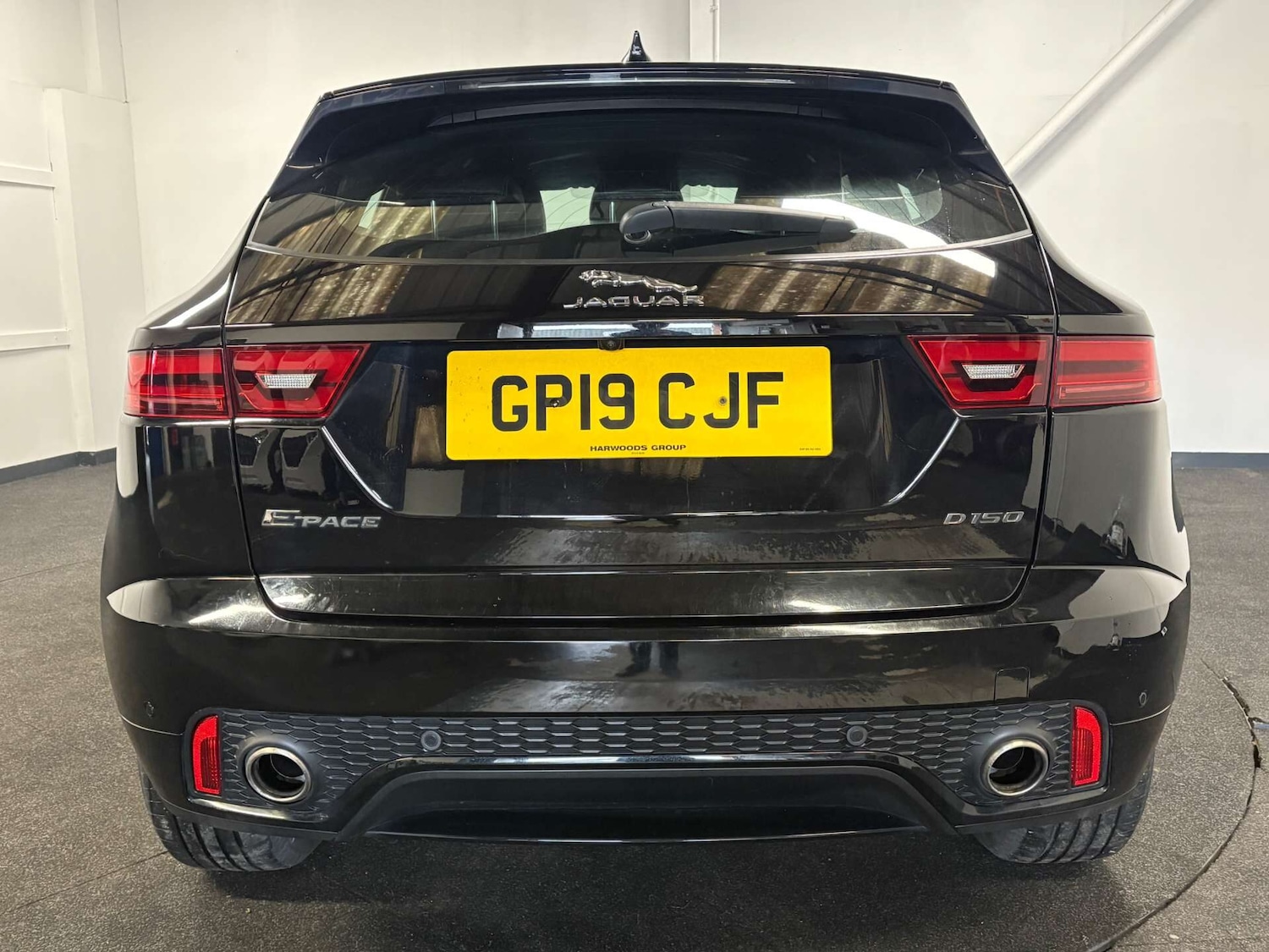 Used Jaguar E-Pace 2019 for sale - 77917389: Photo 4