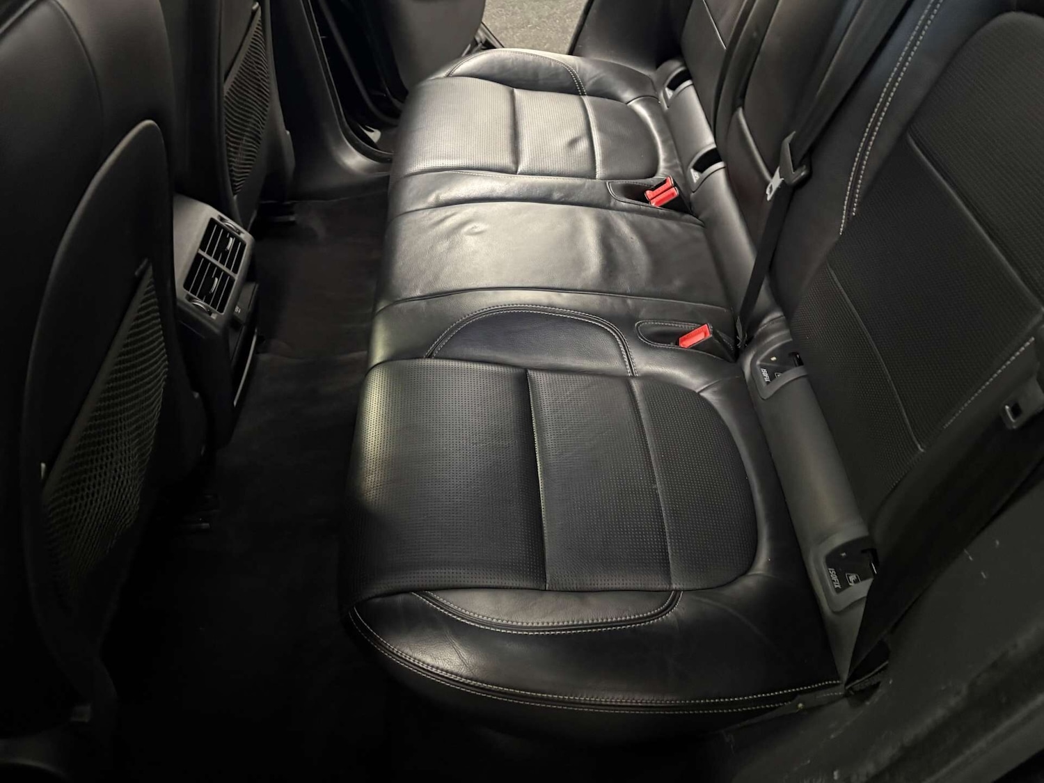 Used Jaguar E-Pace 2019 for sale - 77917389: Photo 40