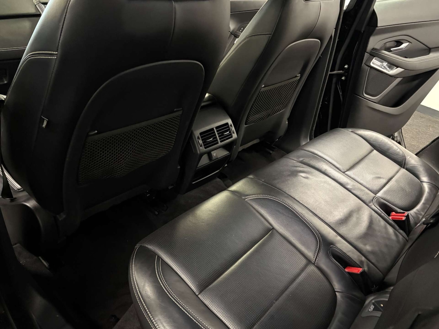 Used Jaguar E-Pace 2019 for sale - 77917389: Photo 41