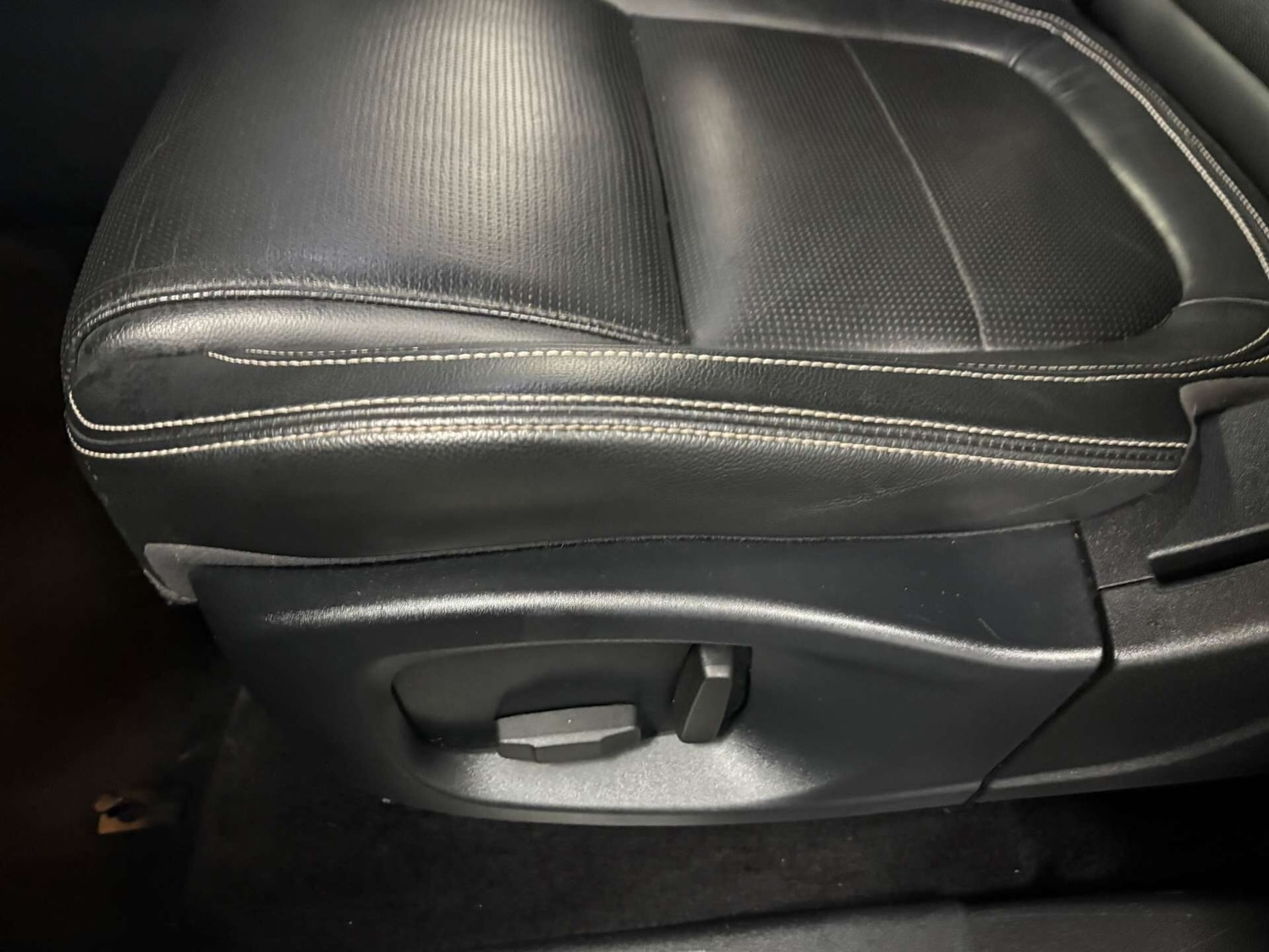 Used Jaguar E-Pace 2019 for sale - 77917389: Photo 44