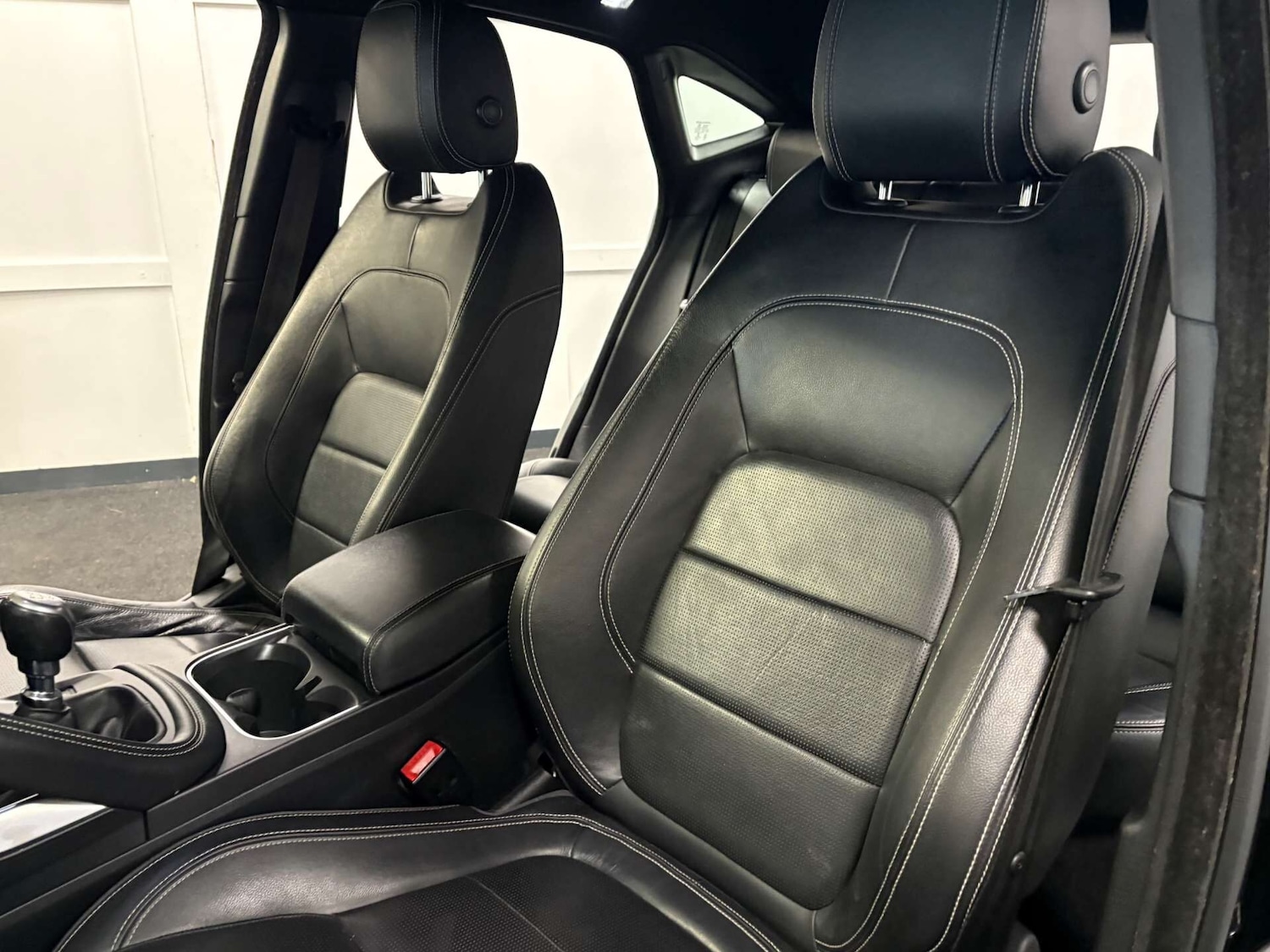 Used Jaguar E-Pace 2019 for sale - 77917389: Photo 46