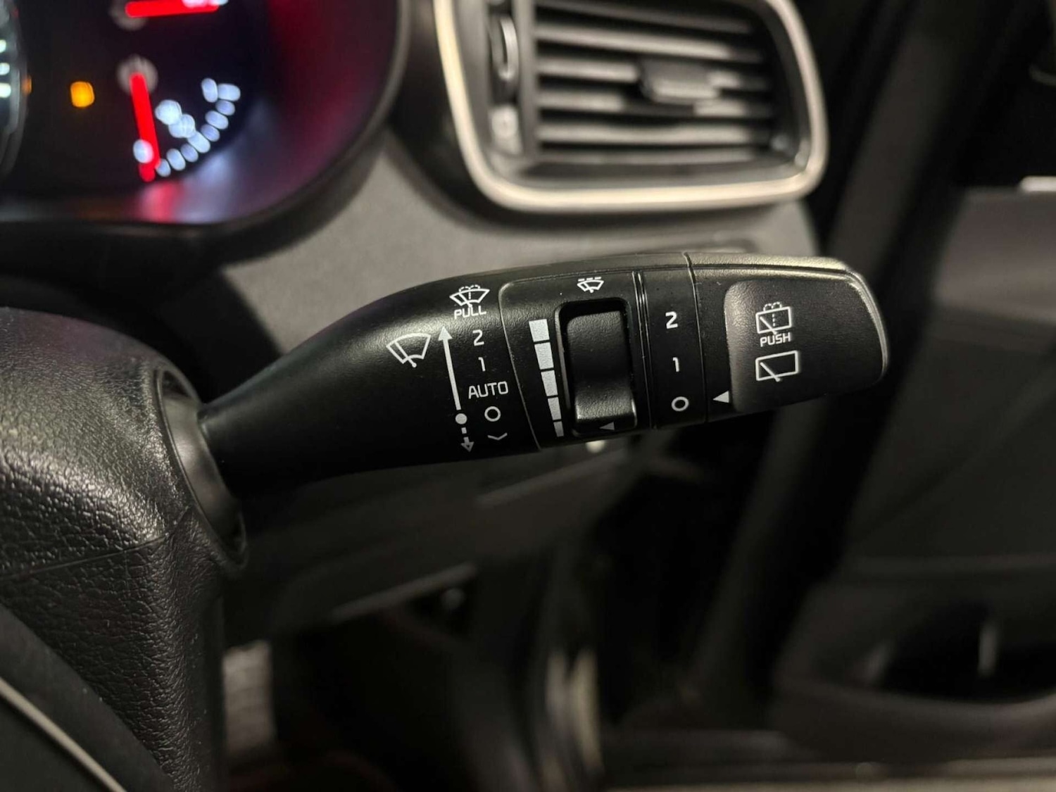 Used Kia Sorento 2018 for sale - 77069886: Photo 20