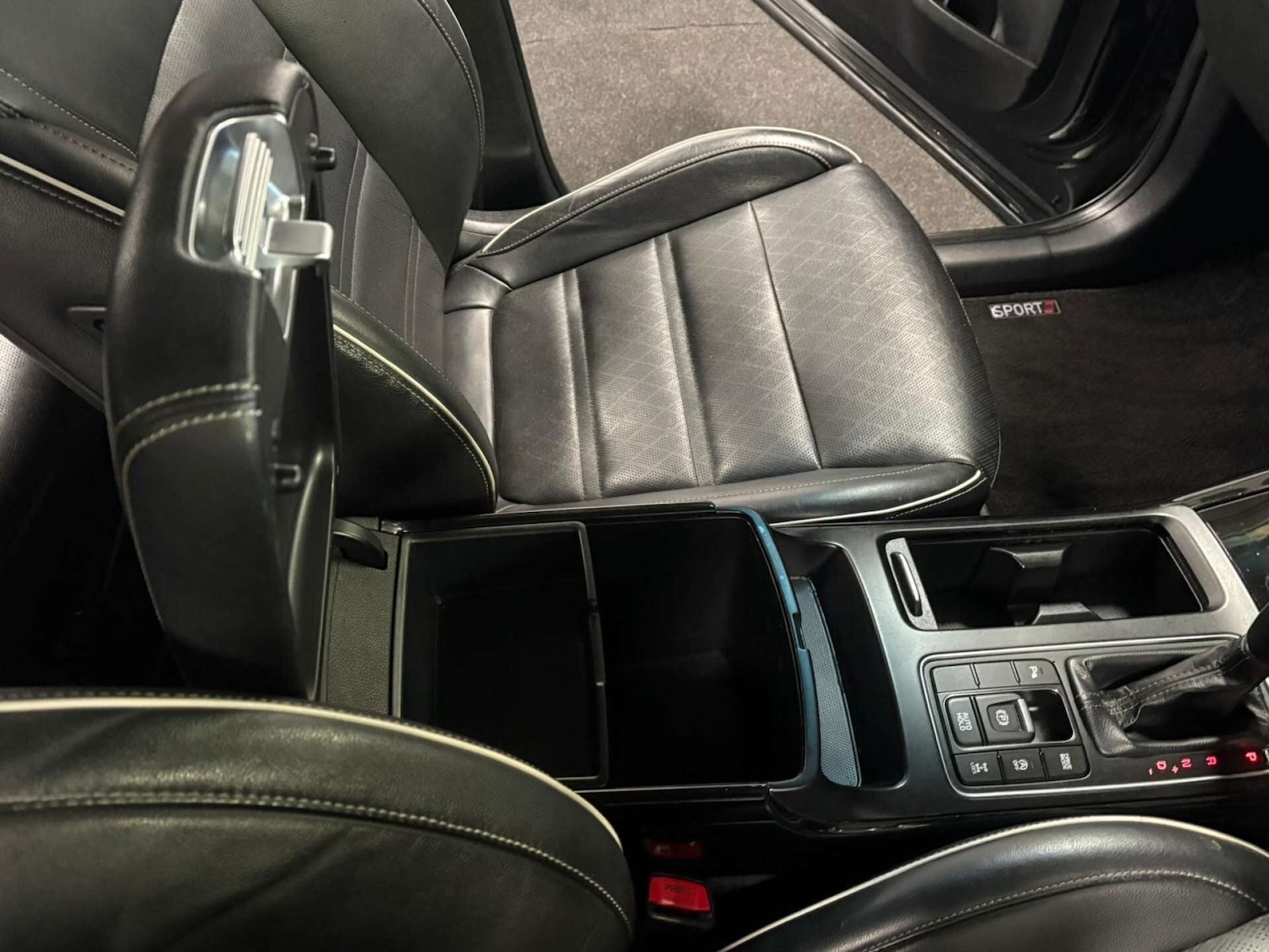 Used Kia Sorento 2018 for sale - 77069886: Photo 24