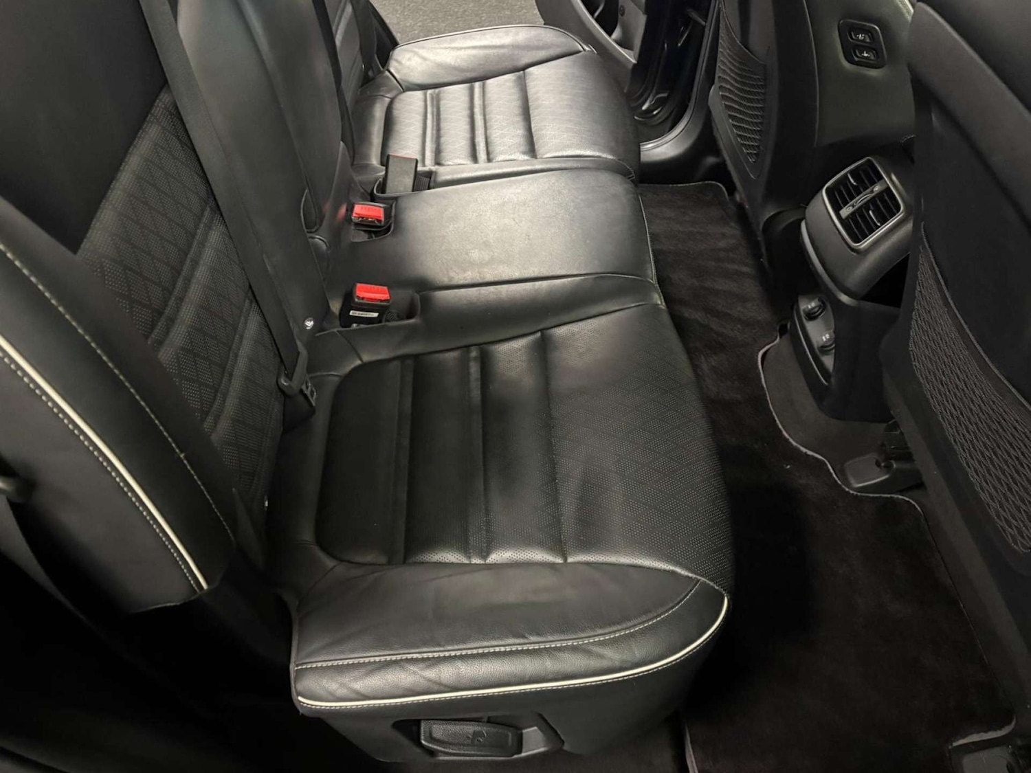 Used Kia Sorento 2018 for sale - 77069886: Photo 31