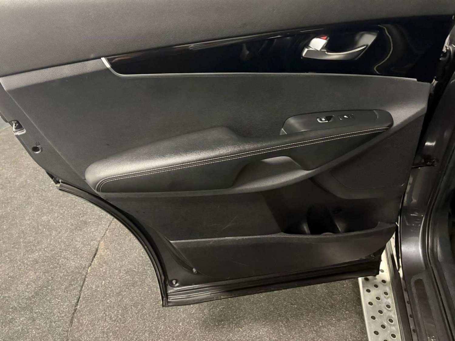 Used Kia Sorento 2018 for sale - 77069886: Photo 38