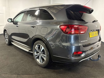 Used Kia Sorento 2018 for sale - 77069886: Photo