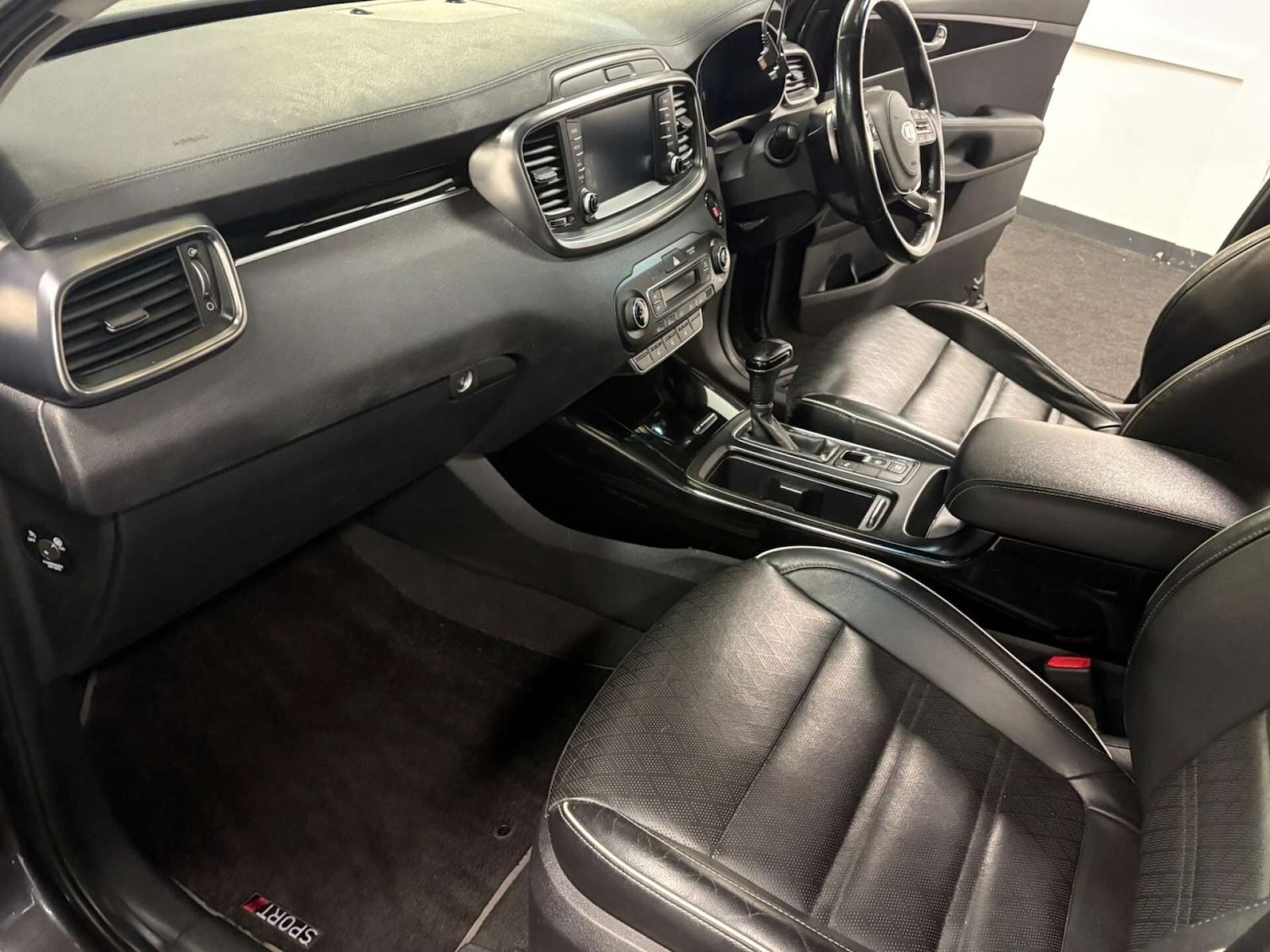 Used Kia Sorento 2018 for sale - 77069886: Photo 46