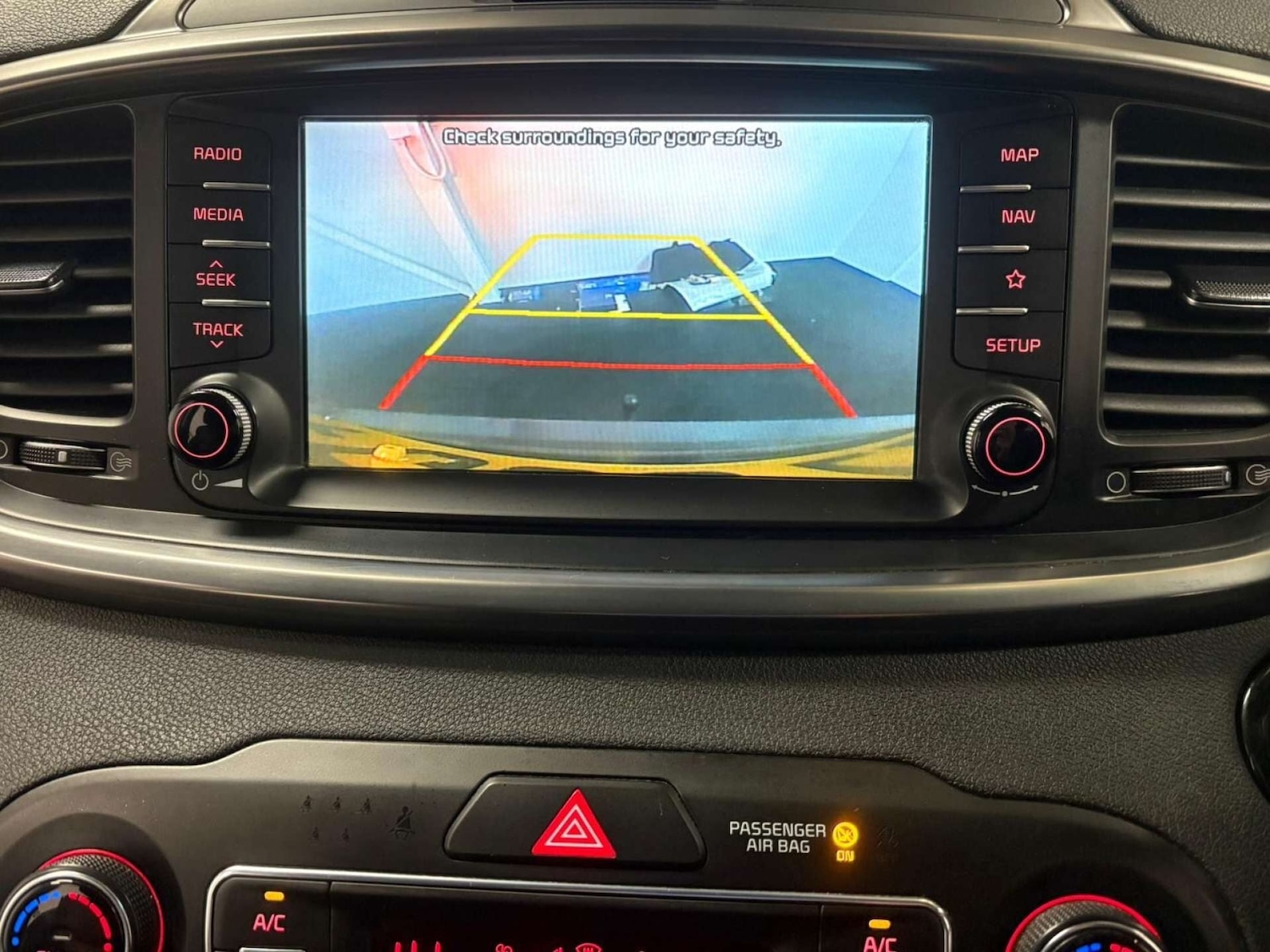 Used Kia Sorento 2018 for sale - 77069886: Photo 48