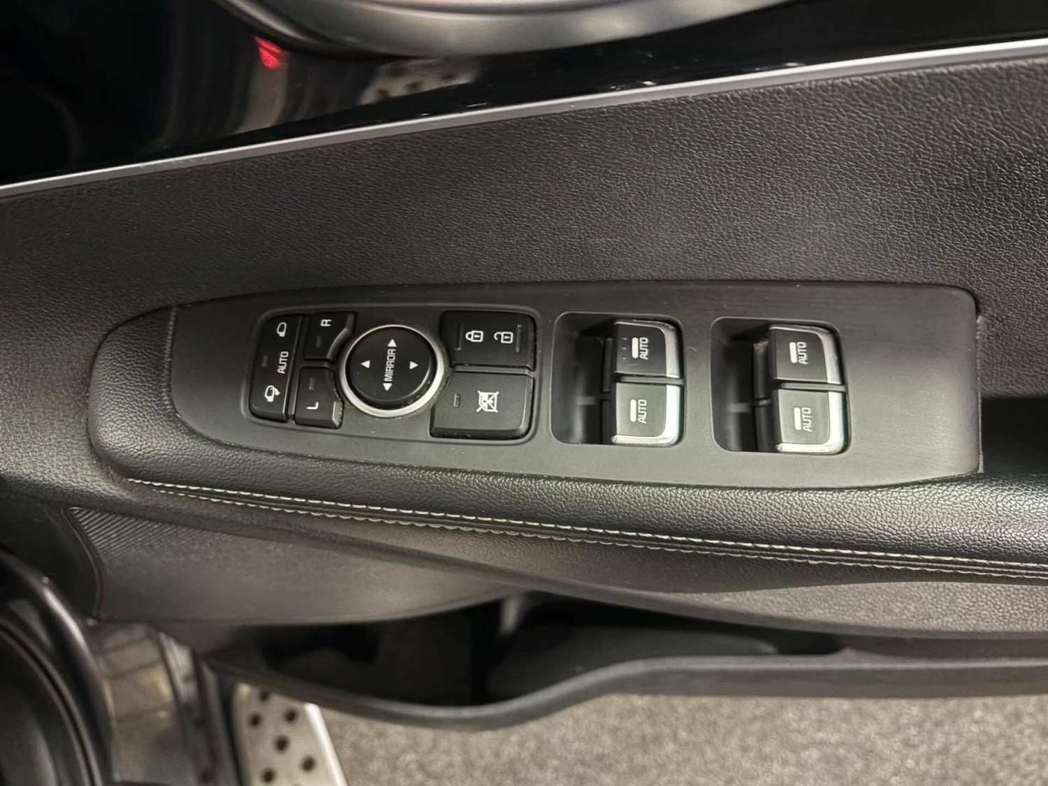 Used Kia Sorento 2018 for sale - 77069886: Photo 9