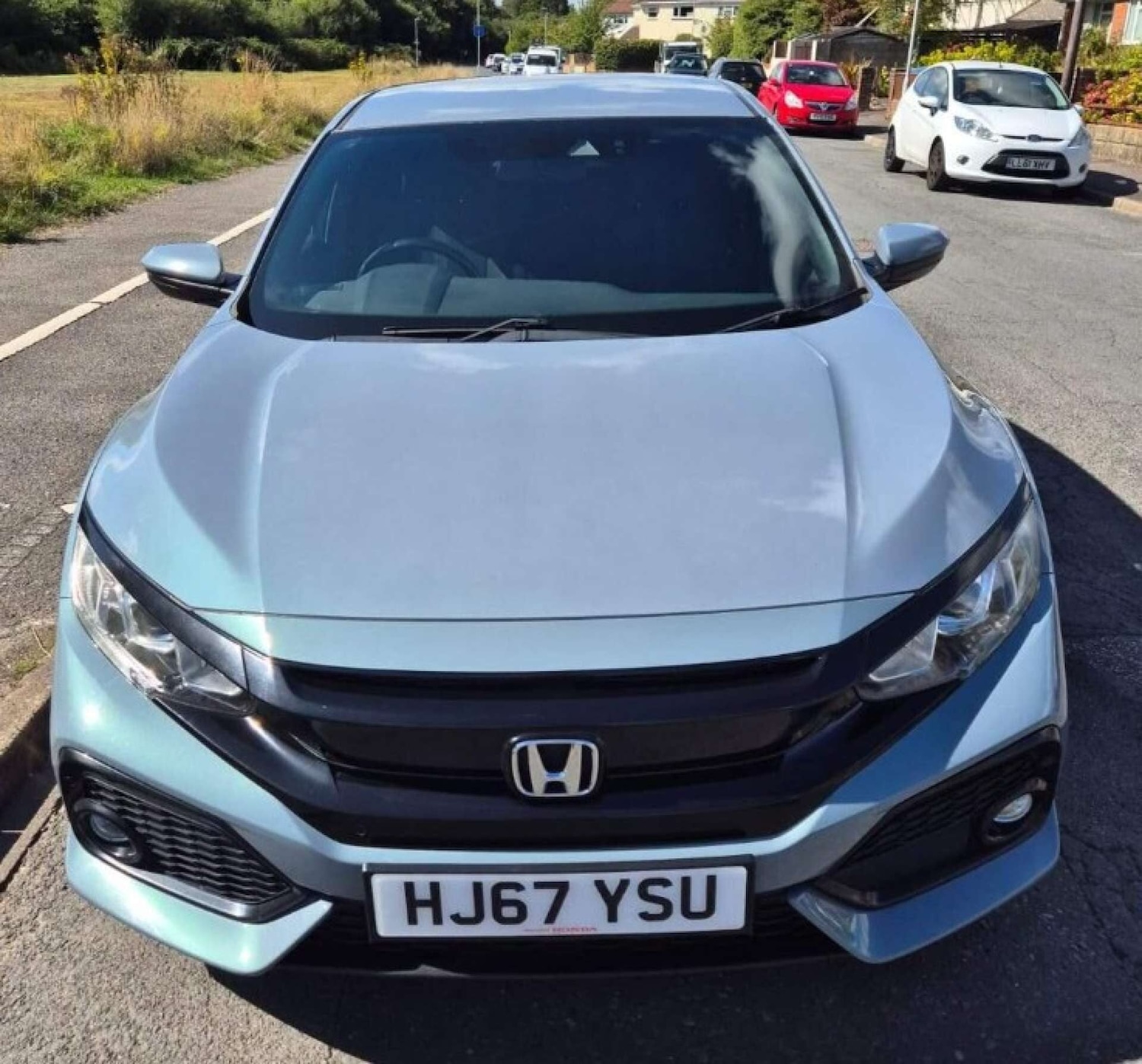 Used Honda Civic 2017 for sale - 76763305: Photo 2