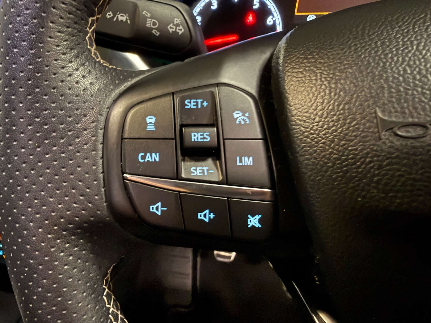 Used Ford Focus 2020 for sale - 77247488: Photo 12