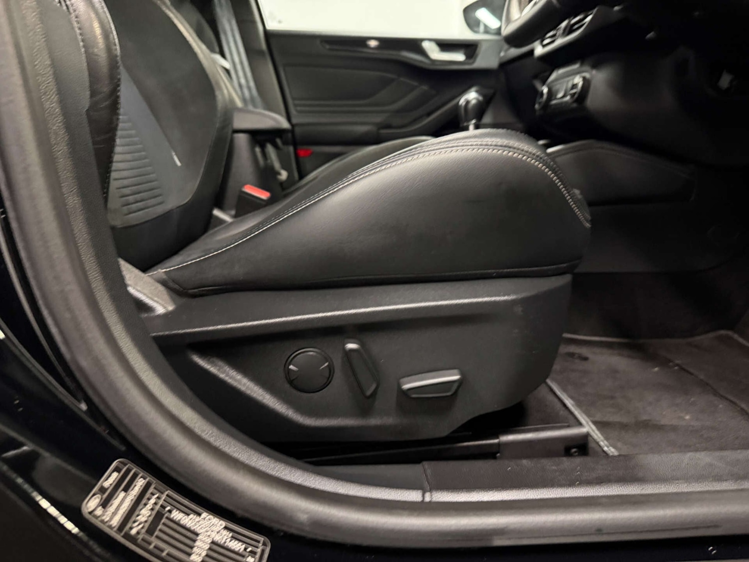 Used Ford Focus 2020 for sale - 77247488: Photo 8