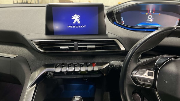 Used Peugeot 3008 2020 for sale - 76287047: Photo 9